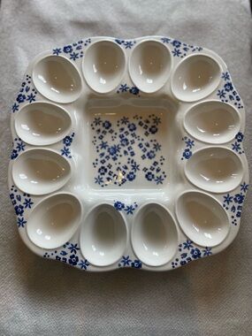 Blue Floral Ceramic Egg Serving Platter Never Used! Freezer an Dishwasher Safe